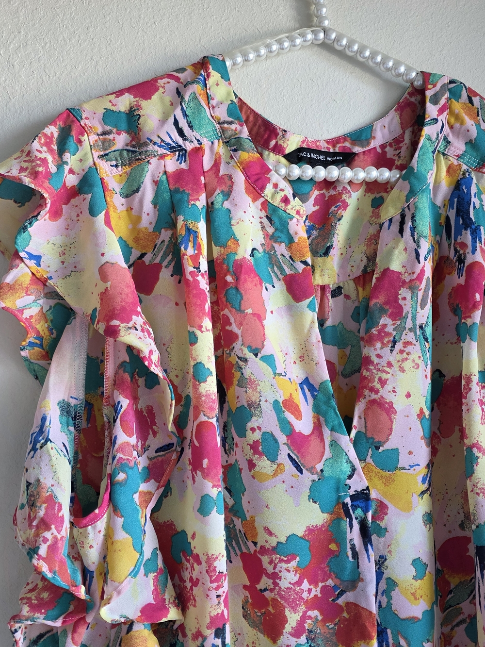 Colorful Abstract Ruffle Sleeve Blouse - Multicolor - Picture 2 of 11